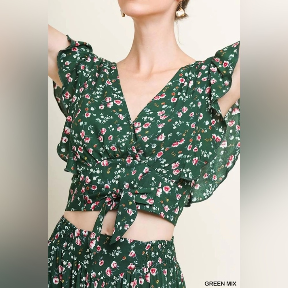 Cropped blouse